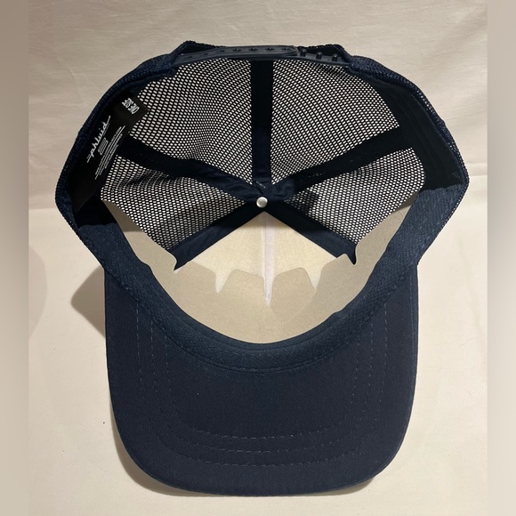 Pride ‘Ribbon’ Snapback Mesh Cap - Picture 5 of 8